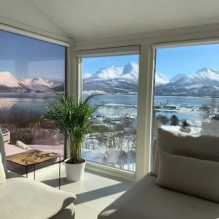 Enutsiktbalsfjord * Storsteinnes
